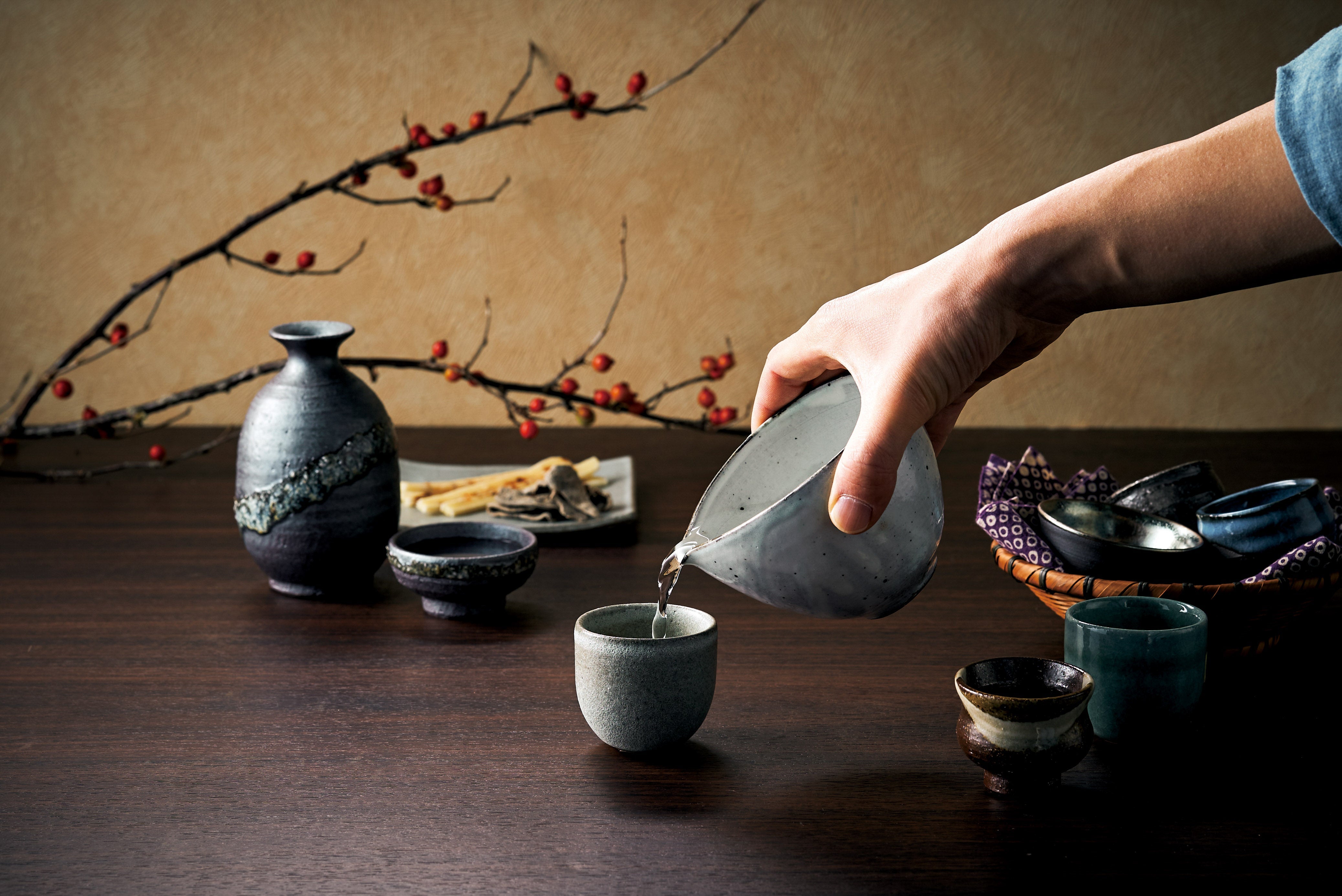 お酒の器 – 丸伊製陶株式会社