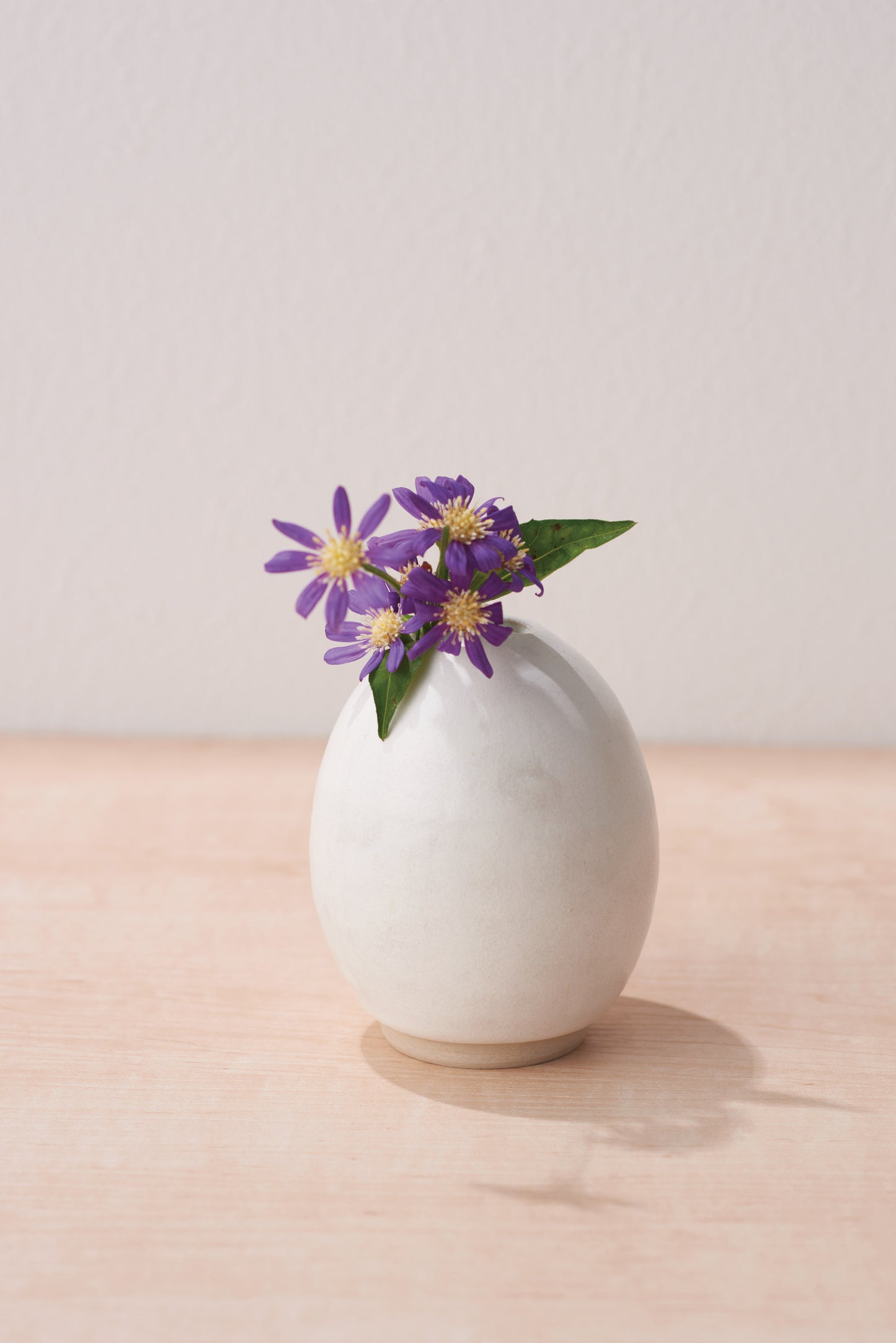 花たまご 白 ミニ花入