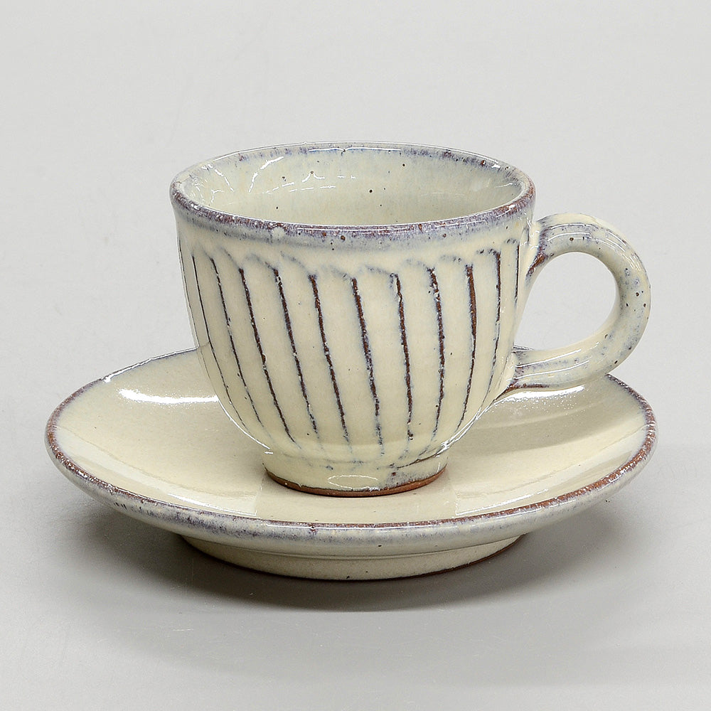 白釉彫 丸 コーヒー碗皿