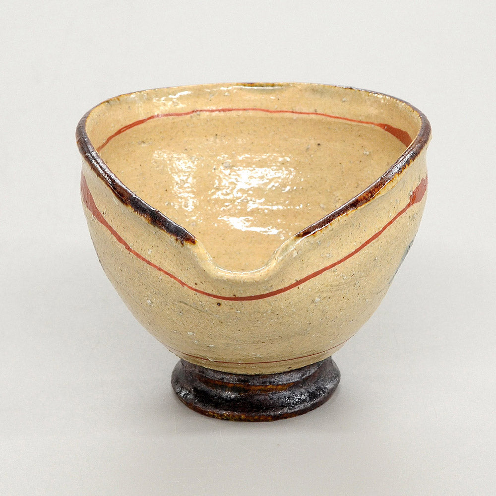 呉須鉄絵 注器