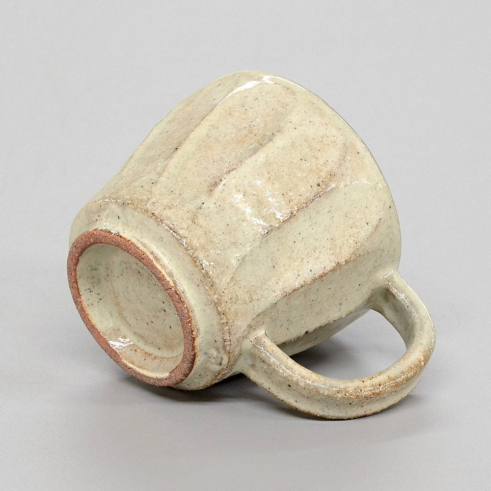 花灰釉シノギ マグカップ