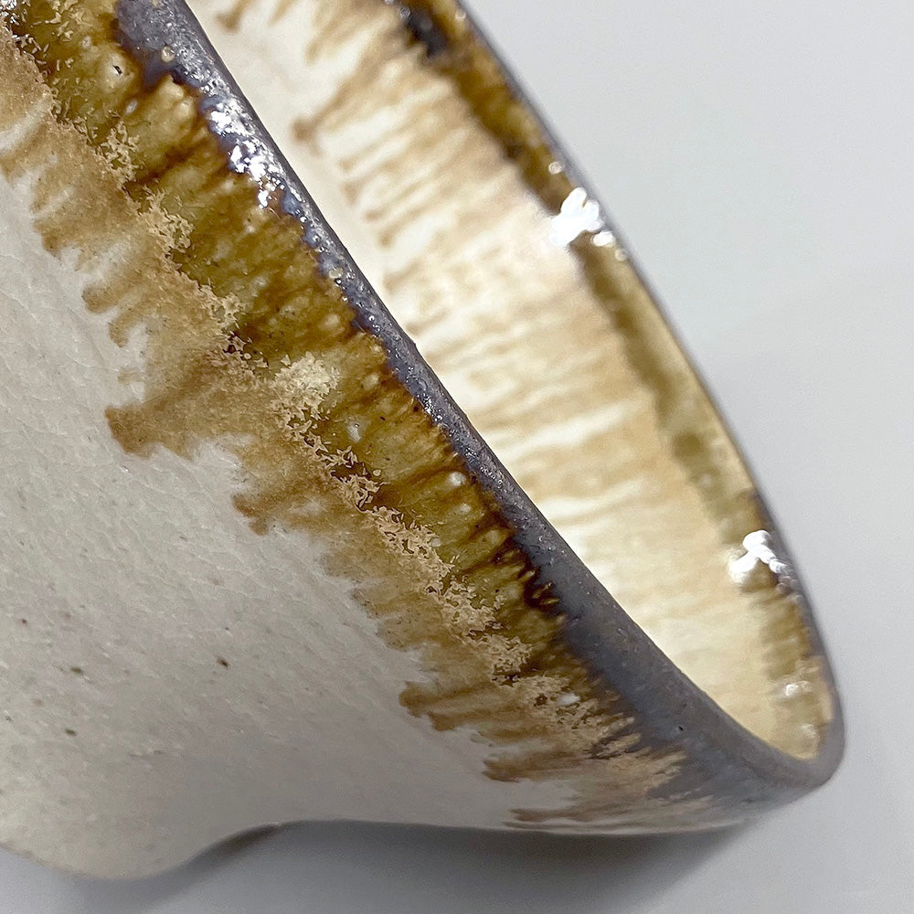 ホワイトタグ 湯呑