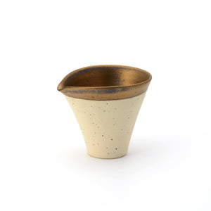 しろがね ぐい呑、注器