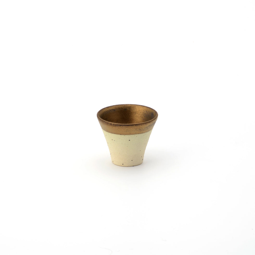 しろがね ぐい呑、注器