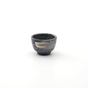 白線いぶし ぐい呑、注器