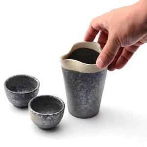 白線いぶし ぐい呑、注器