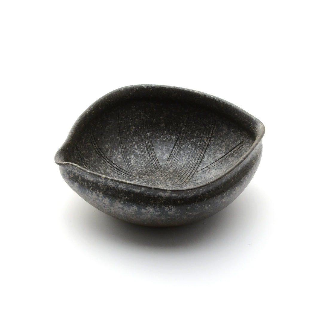 いぶし 片口盛鉢